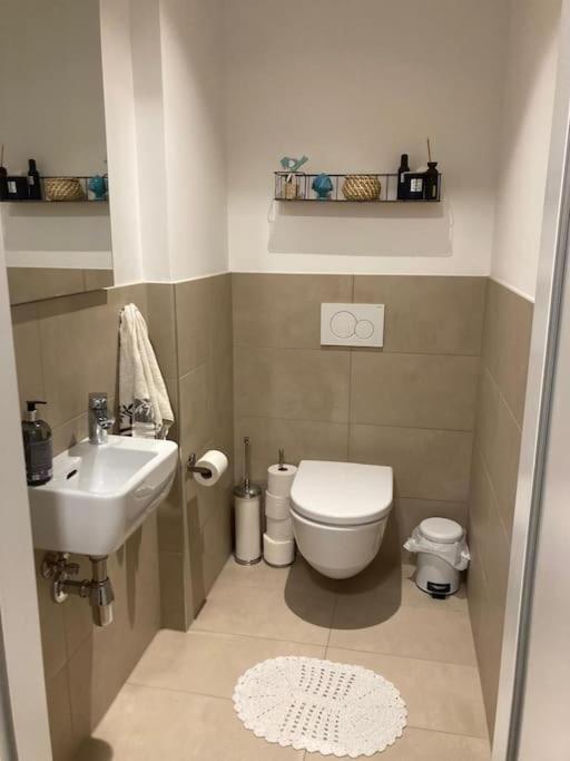 Skyline Suite - Schick Ueber Wien ภายนอก รูปภาพ