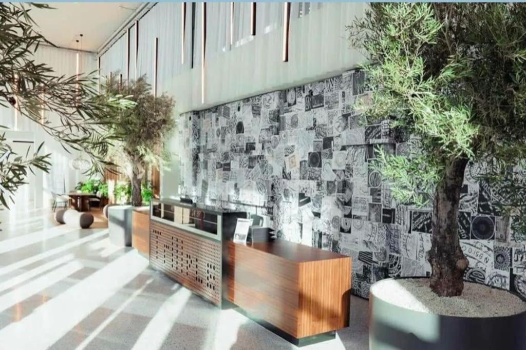 Skyline Suite - Schick Ueber Wien ภายนอก รูปภาพ