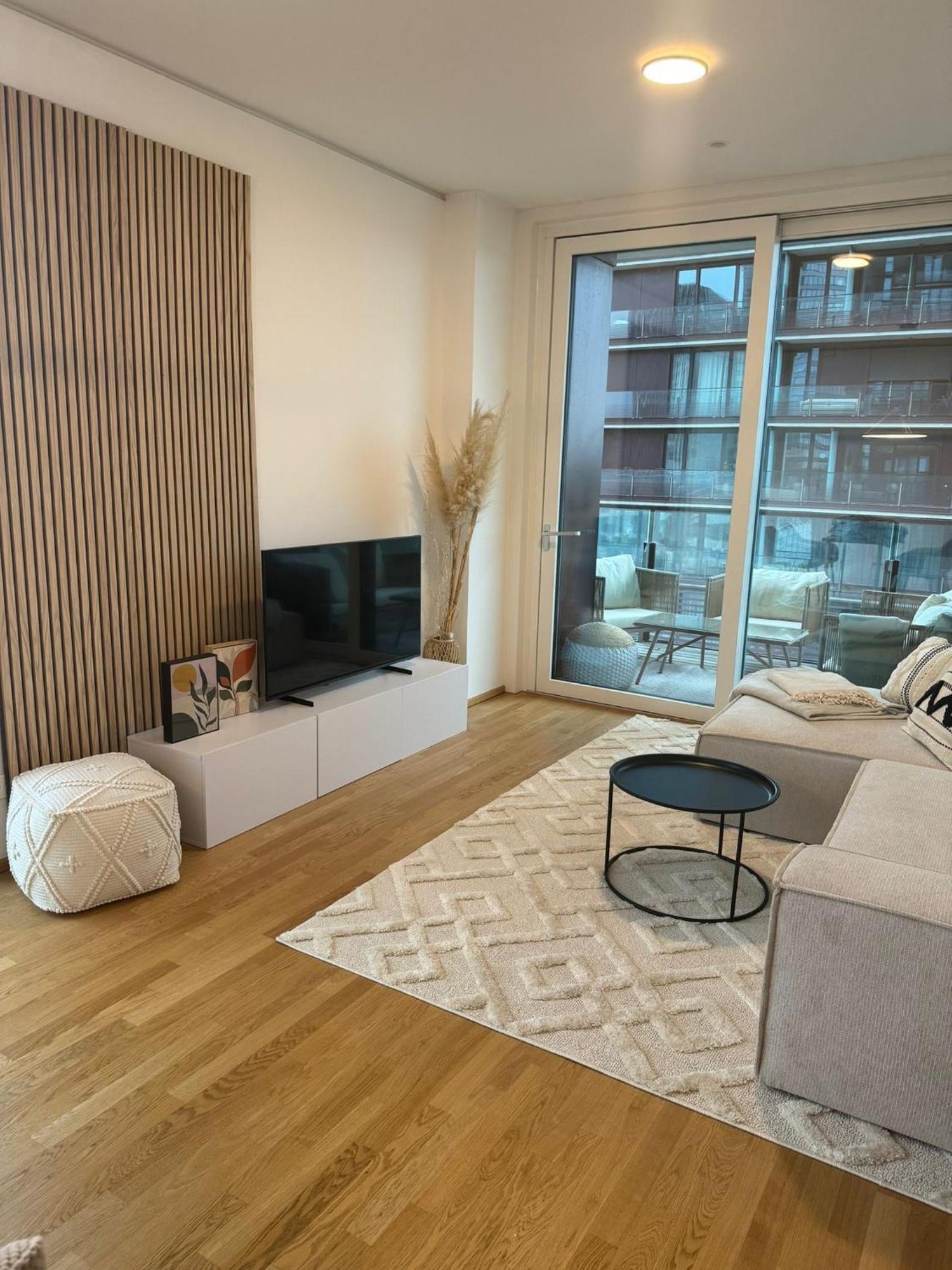 Skyline Suite - Schick Ueber Wien ภายนอก รูปภาพ